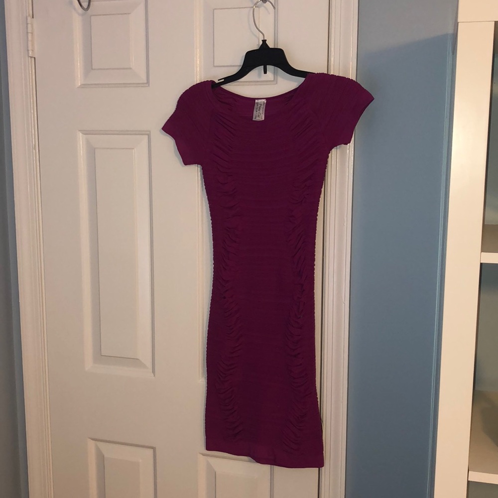 PINK BODY-CON PARTY DRESS